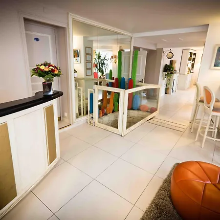 Champerret Heliopolis Hotel 3*