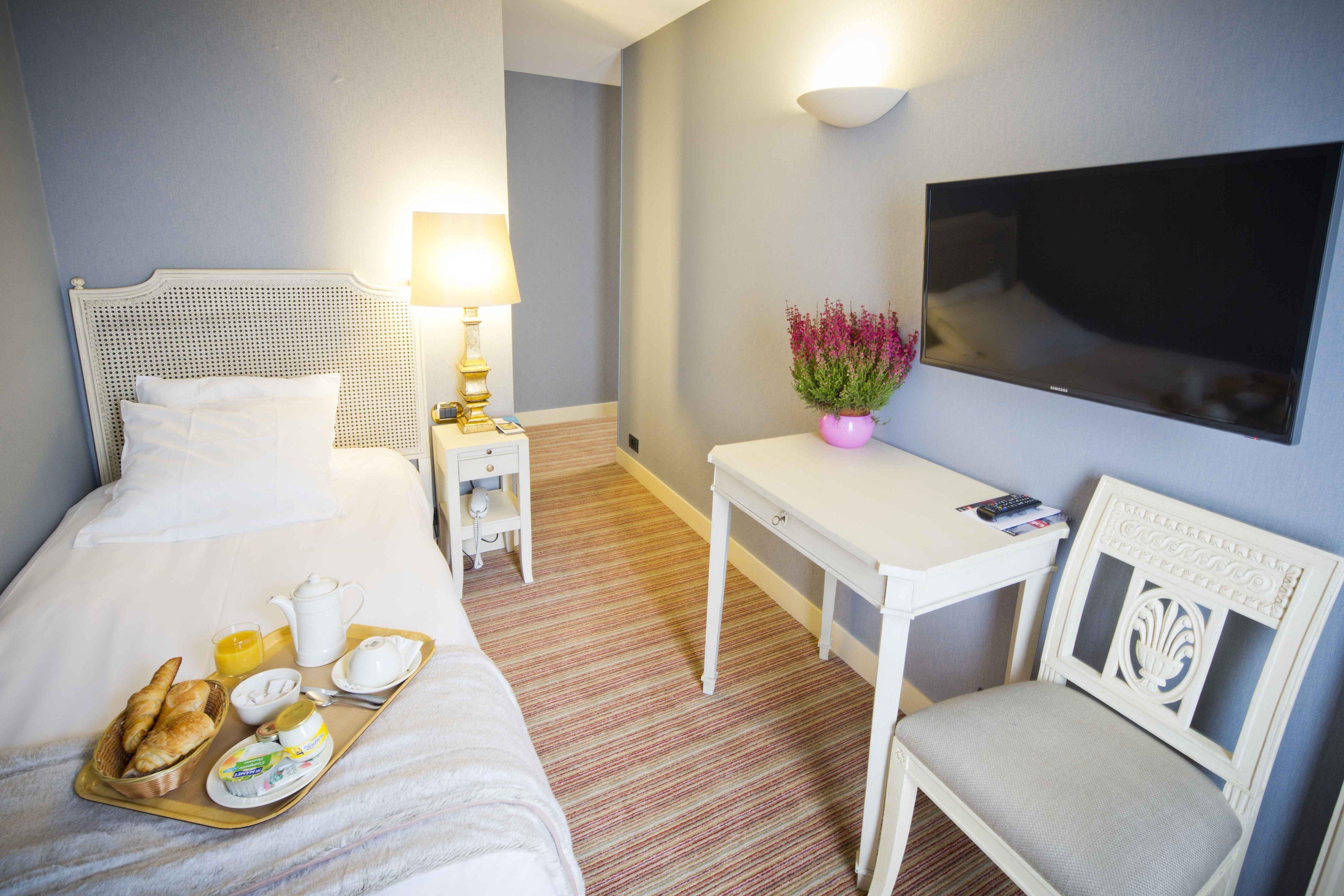 Champerret Heliopolis 3* Paris